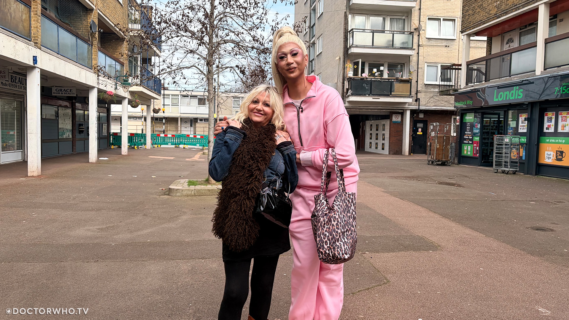 Camille Coduri with Tia Kofi on the Brandon Estate, the location used for the fictional Powell Estate in Doctor Who.