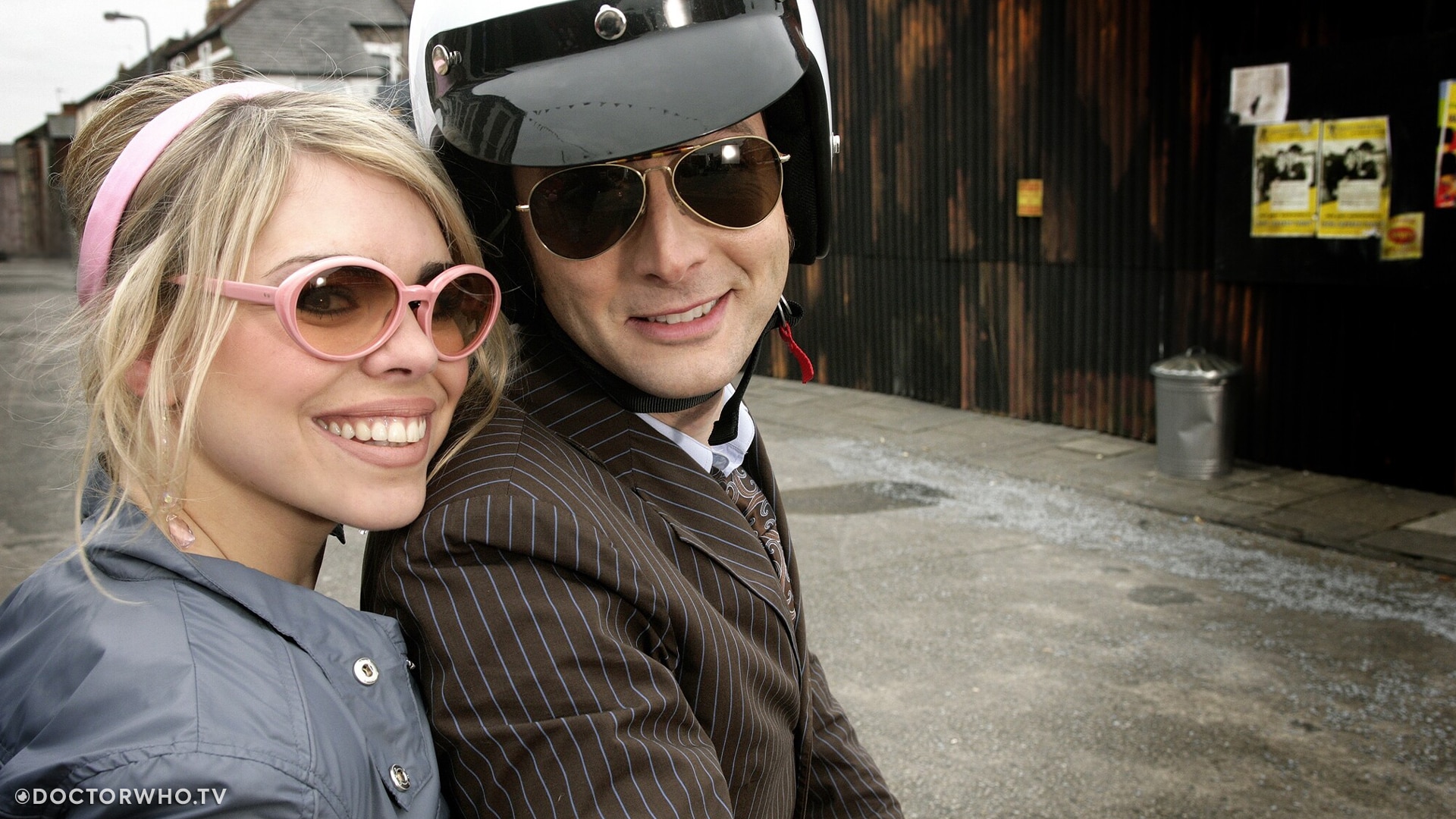 David Tennant as the Doctor and Billie Piper as Rose in 'The Idiot's Lantern'.