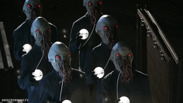 Possessed by the Beast, the Ood begin their assault...