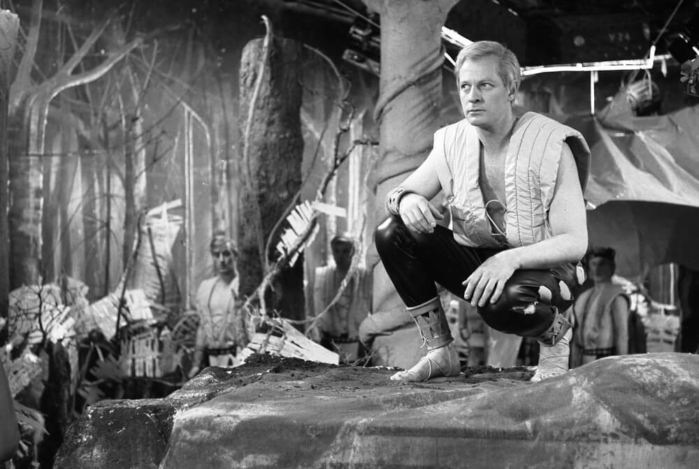 john lee as alydon, a thal, in the daleks (1963).