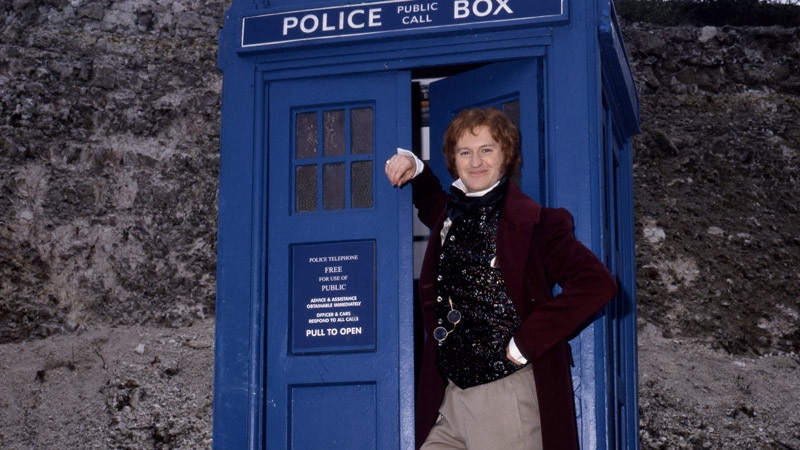 Mark Gatiss with a TARDIS